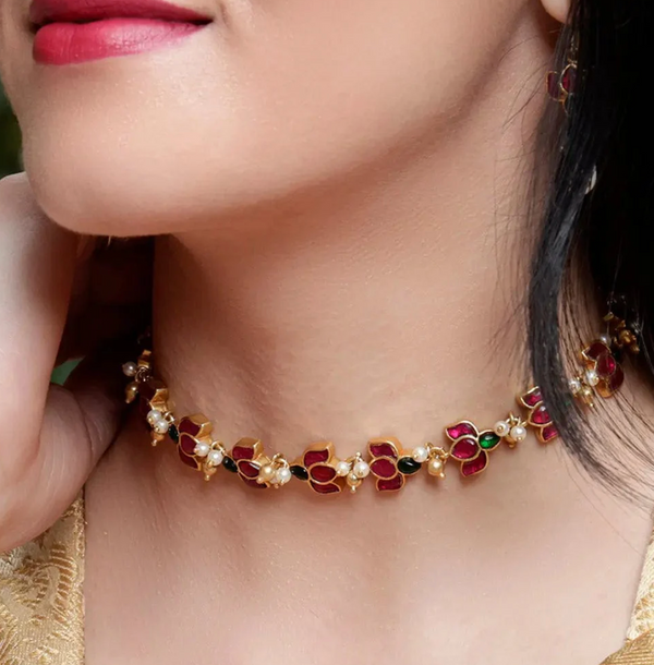 92.5 Silver Kundan Lotus Choker