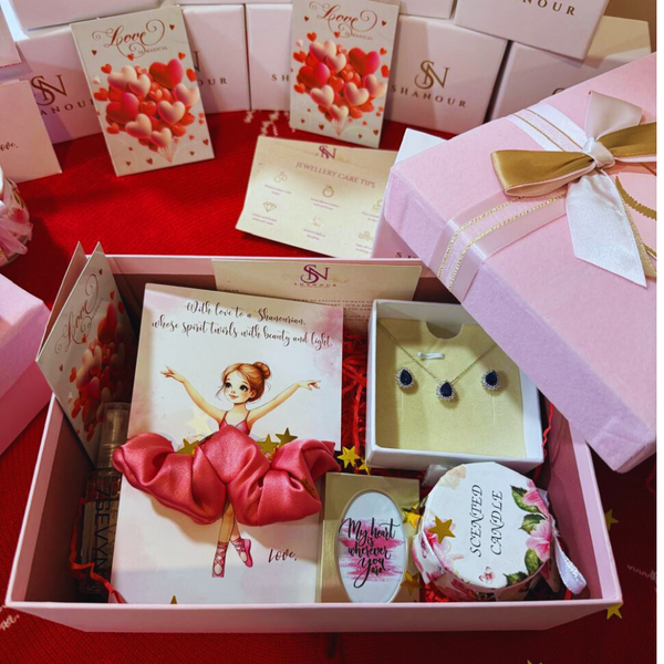 Dewdrop Grace Silver Hamper