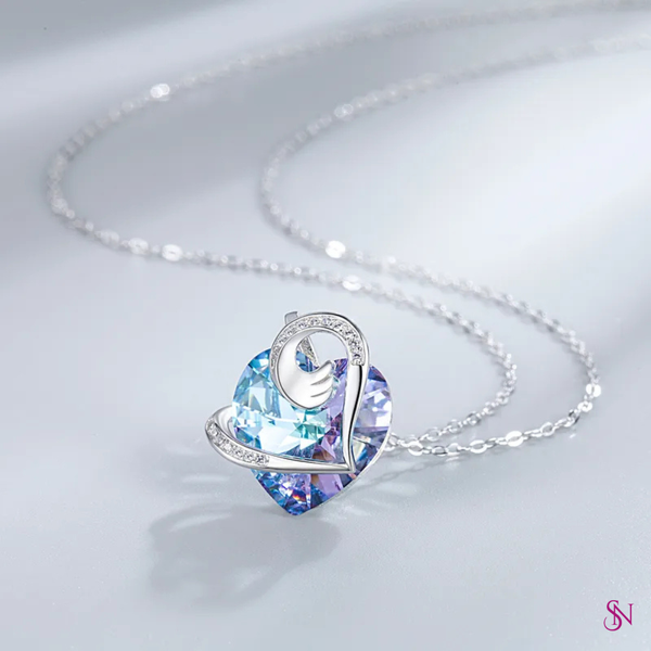 Crystal Hearts Luxe Hamper