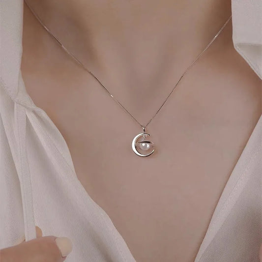 Pearl Pendant with Necklace